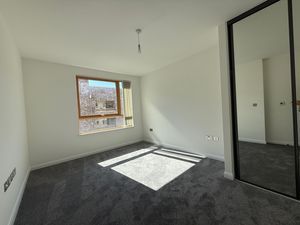 Photo 5- click for photo gallery